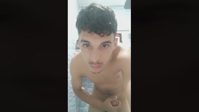 anouar231  04-10-2022